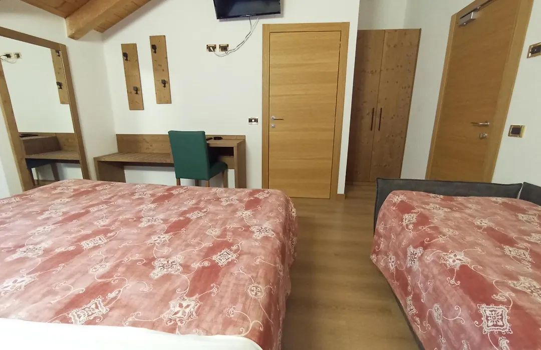 Hotel Serena-1